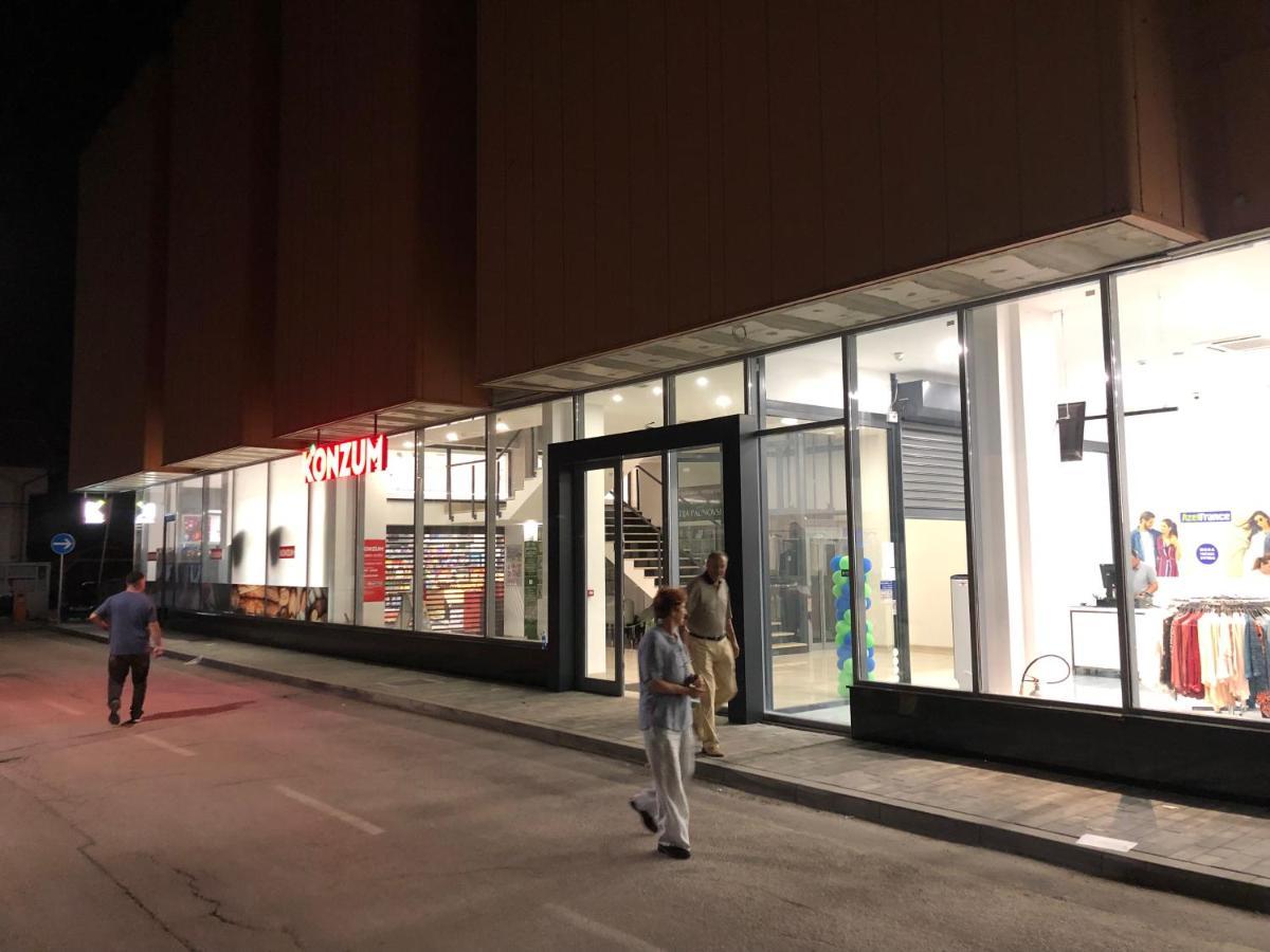 Hard Rock Rooms For Two Livno Eksteriør billede