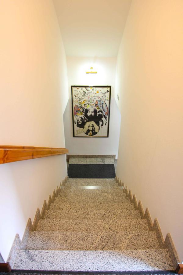 Hard Rock Rooms For Two Livno Eksteriør billede